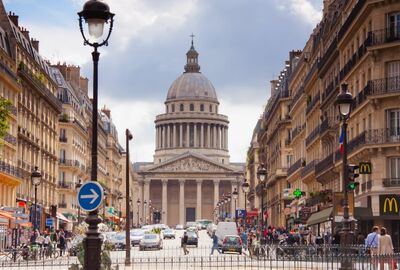 Dolu Dolu Büyük Avrupa Turu Paris`ten Roma`ya Avrupa Rotası