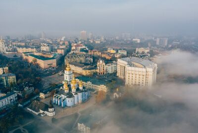 Bir Rusya Masalı Turu Moskova Şehir Turu & St. Petersburg Şehir Turu Dahil