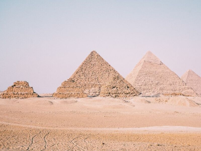 İzmir Hareketli Sharm ve Kahire – Sharm`da Her Şey Dahil Konaklama – Kolay Vize