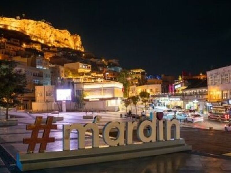 İzmir`den Deluxe Uçakla Butik Mardin, Midyat ve Mardin Köyleri Turu