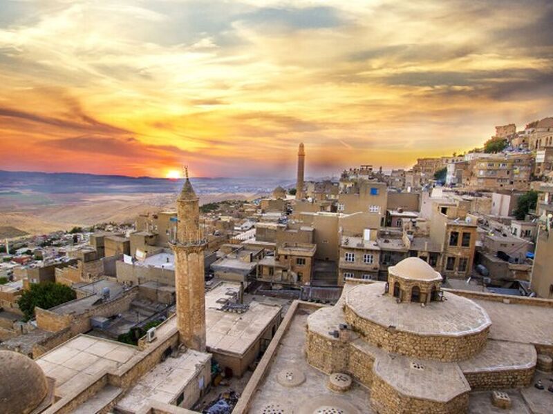 İzmir`den Deluxe Uçakla Butik Mardin, Midyat ve Mardin Köyleri Turu
