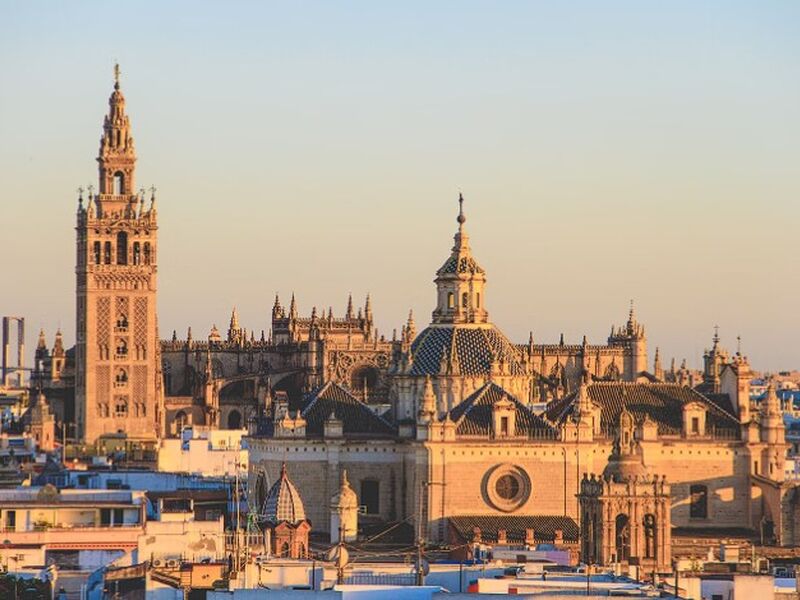 Barcelona - Madrid Turu 6 Gece 7 Gün İzmir den SunExpress İle