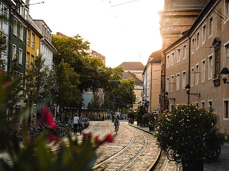 Fransa İsviçre Almanya Turu İzmir den SunExpress ile BSL-BSL
