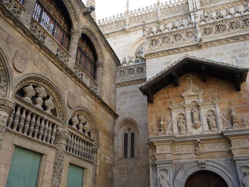 İzmir`den Direkt Sefer ile Bayram Özel Adım Adım Büyük İspanya & Endülüs Turu