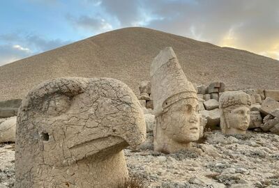 İzmir Çıkışlı Uçaklı Gaziantep Şanlıurfa Göbeklitepe Turu 1 Gece