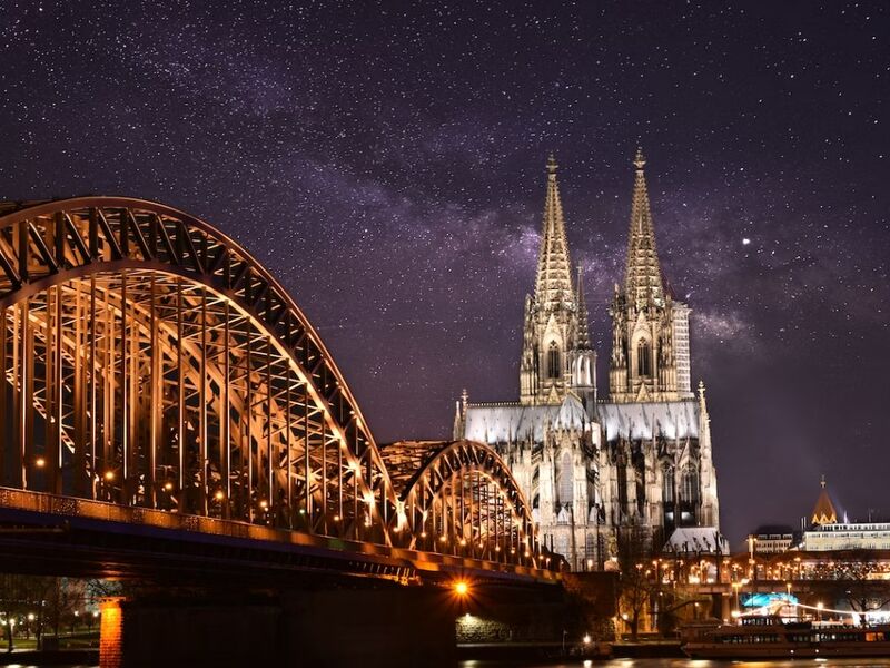 Benelüx & Paris & Köln & Alsace & İsviçre Pegasus Havayolları ile 7 Gece