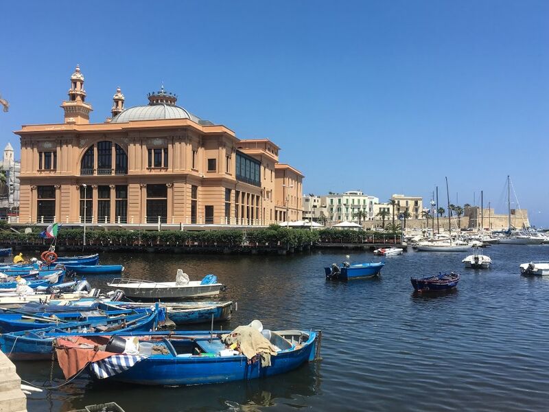 Comfort Bari - Puglia Turu Türk Hava Yolları ile 4 Gece