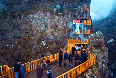 İzmir Çıkışlı Uçaklı Fırtına Gibi Karadeniz Yaylaları ve Batum Turu 3 Gece 4 Gün