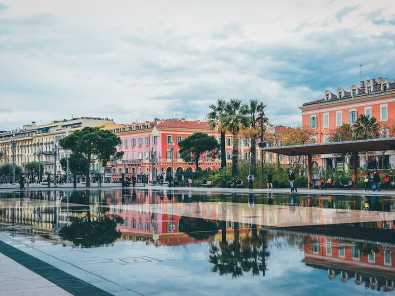 Milano & Nice & Marsilya & Barcelona Pegasus Havayolları ile 7 Gece