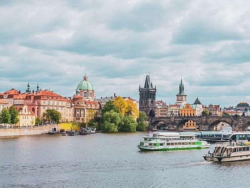 İzmir`den Direkt Hareket Görkemli Orta Avrupa Viyana & Prag & Budapeşte - Sunexpress Hava Yolları ile (2026 Yaz Dönemi)
