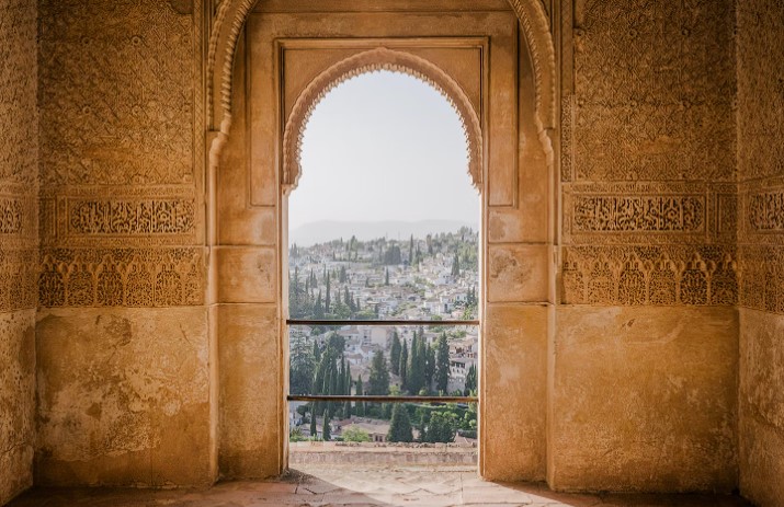 Mega Portekiz & Endülüs & İspanya Turu Pegasus Havayolları ile 7 Gece