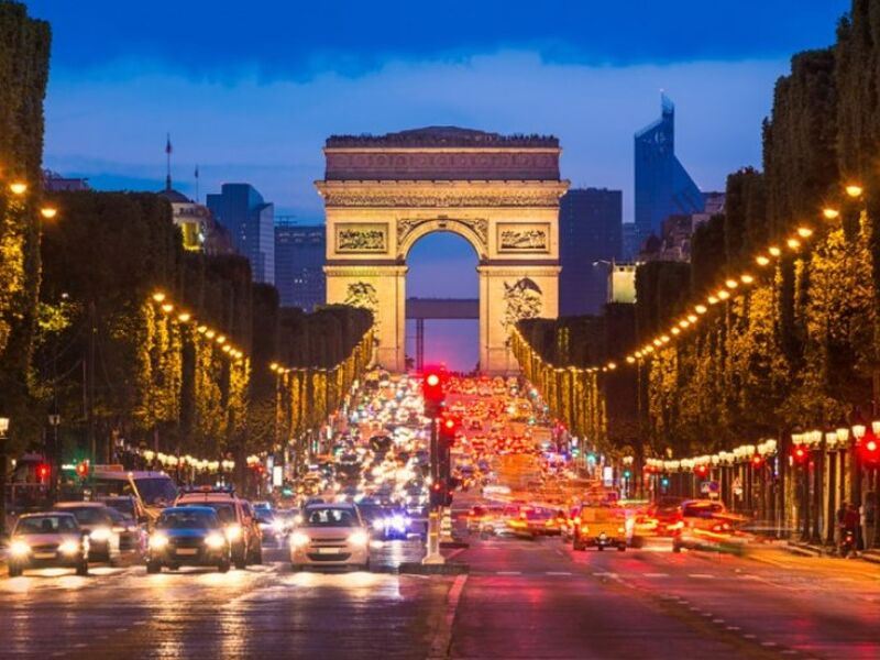 Benelux & Paris İkonları  Türk Hava Yolları ile 4 Gece