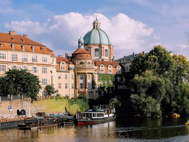 Berlin ve Hallstatt ile Bir Orta Avrupa Masalı Turu Pegasus Havayolları ile 7 Gece