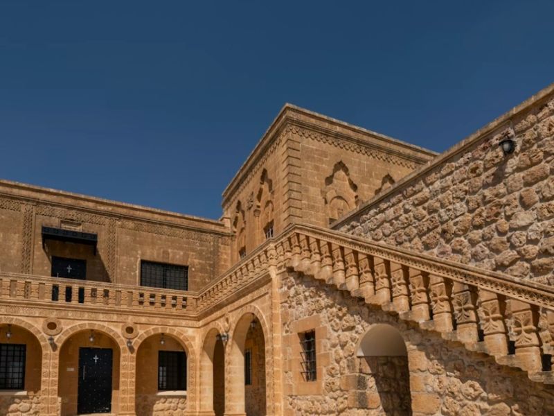 Uçaklı Mardin Hasankeyf Diyarbakır Turu 2 Gece