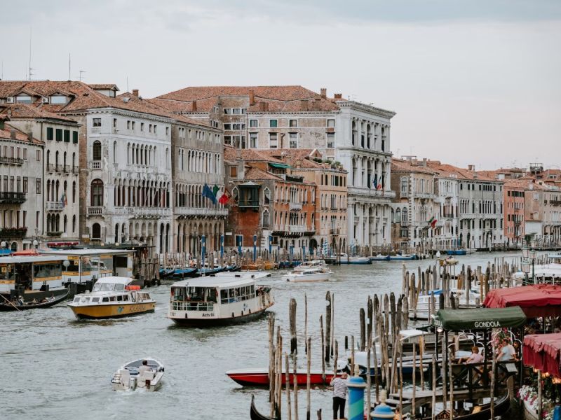 Bernina Treni Ve Hallstatt İle Bir Avrupa Masalı Express Turu Türk Hava Yolları ile 4 Gece