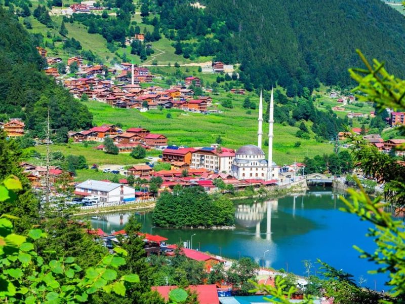 Kurban Bayramı Özel İzmir Çıkışlı Karadeniz Rüzgarı ve Batum Turu 4 Gece