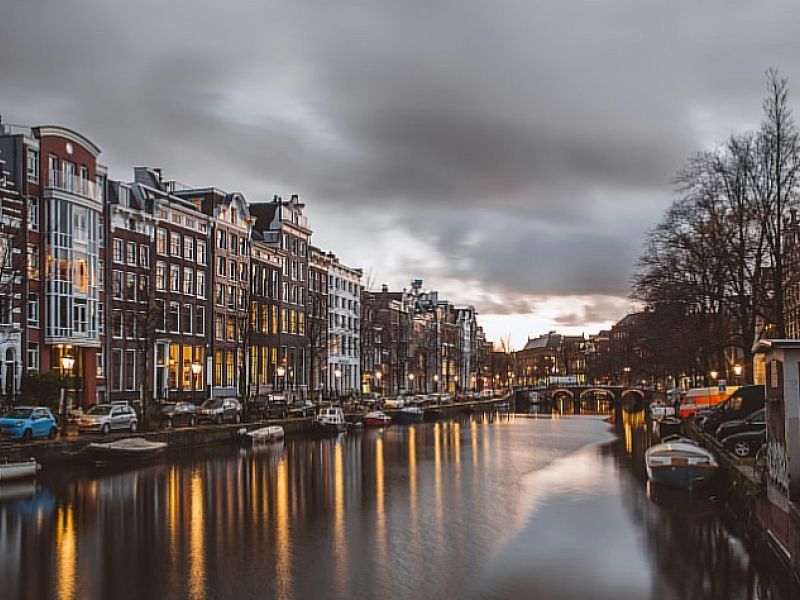 İzmir’den Mega Benelüx & Paris & Köln & Alsace Turu SunExpress Havayolları ile 7 Gece