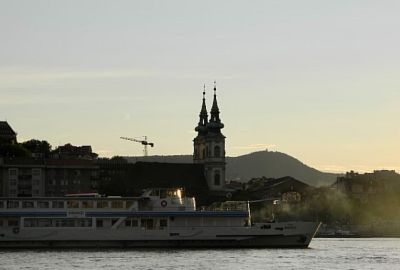 İzmir`den Direkt Hareket Görkemli Orta Avrupa Viyana & Prag & Budapeşte - Bratislava Turu Dahil - Sun Express Hava Yolları ile 24 Ekim