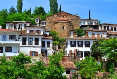 İkonik İzmir Çeşme Alaçatı Efes Şirince Turu | 1 Gece Konaklamalı İstanbul-Bursa Çıkışlı