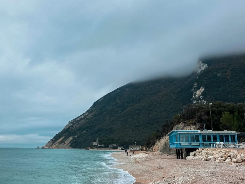 İzmir`den Direkt Sefer ile Büyük İtalya & Amalfi Kıyıları Turu Rotası (Napoli - Bergamo)