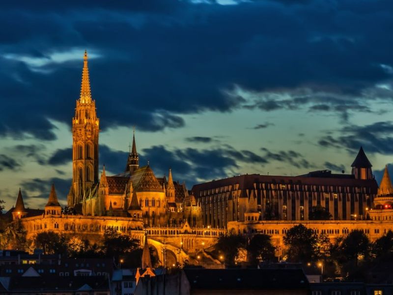 Ankaradan Direk Hareket Görkemli Orta Avrupa Budapeşte & Viyana & Prag 7 Gece - Bratislava Turu Dahil - Ajet İle (vie-vie)