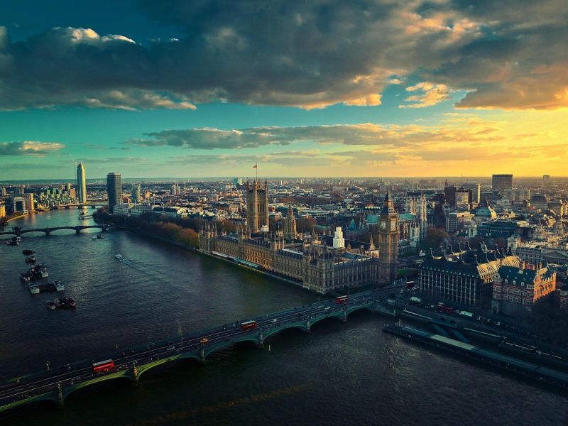 Comfort Büyük Britanya Turu Türk Hava Yolları ile 7 Gece Ekstra Turlar Dahil STN-DUB
