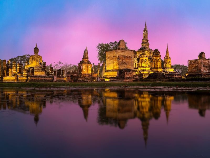 Comfort Bangkok - Phuket Turu Qatar Hava Yolları ile 6 Gece Ekstra Turlar Dahil BKK-HKT
