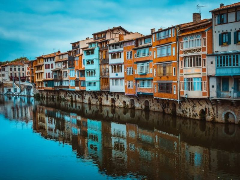 İzmir Çıkışlı Alp Dağlarında Bernina Express ile Tren Keyfi 7 Gece 8 Gün Sun Express Hava Yolları İle