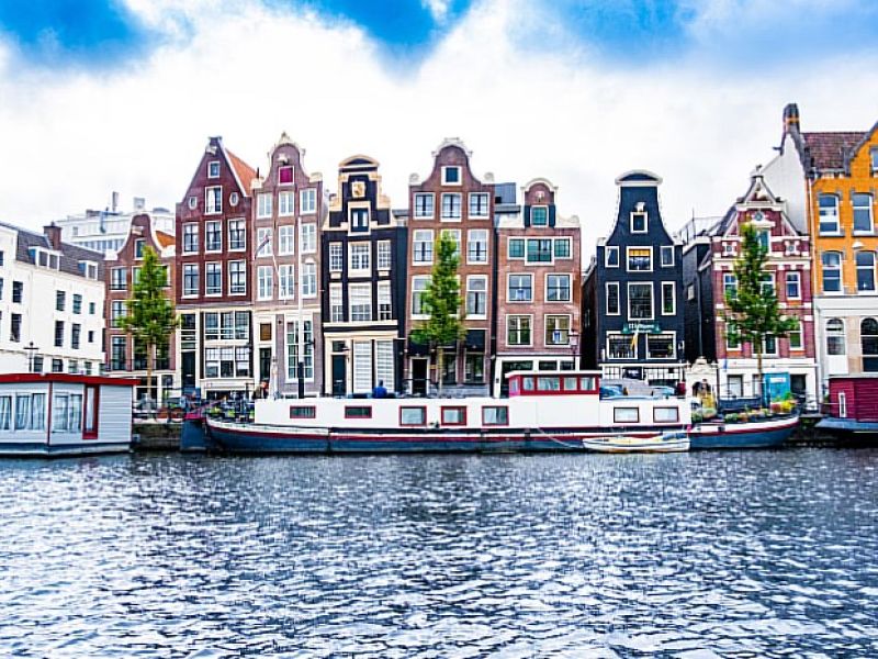 Benelux & Paris & Alsace & İsviçre Turu Ajet Hava Yolları İle 7 Gece