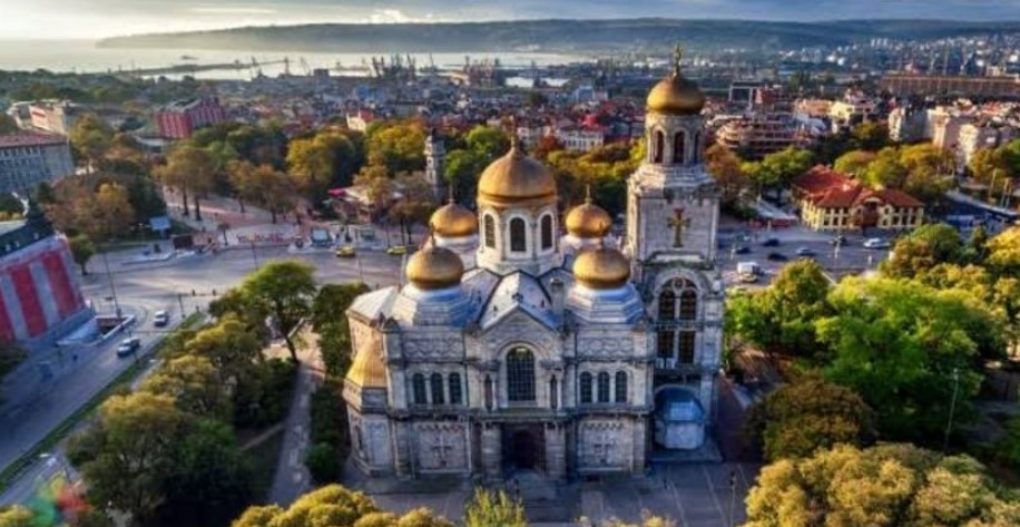 Premium - Romanya: Drakula`nın İzinde Karpatlar ve Transilvanya