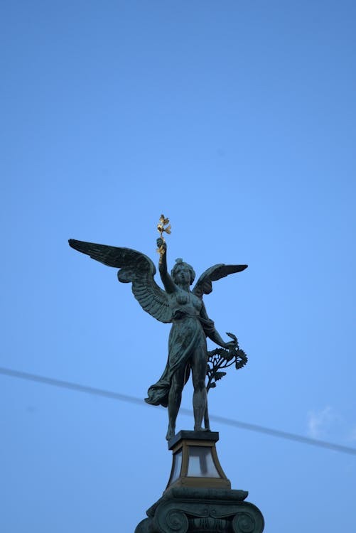 Prag Turu Pegasus Havayolları ile 3 Gece