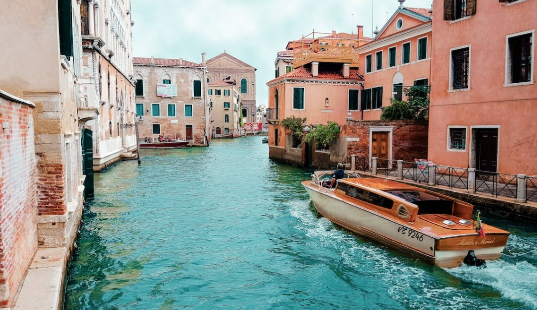 Elegant Venedik Karnavalı Türk Hava Yolları ile 3 Gece